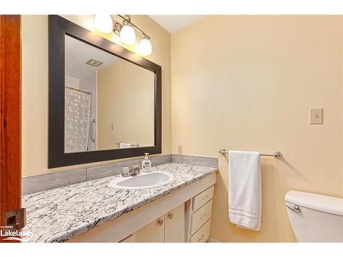 54 Townley St Street, Nottawa, ON - Indoor Photo Showing Bathroom