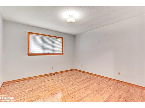 54 Townley St Street, Nottawa, ON - Indoor Photo Showing Other Room