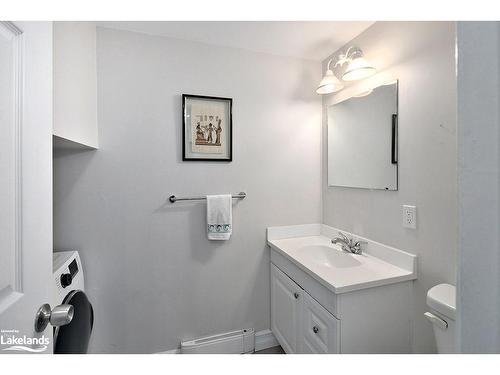 9-127 Alfred Street, Thornbury, ON - Indoor Photo Showing Bathroom