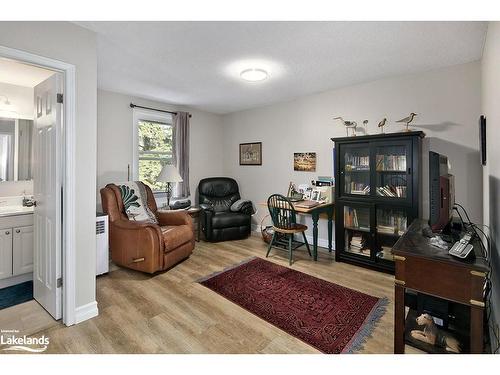 9-127 Alfred Street, Thornbury, ON - Indoor