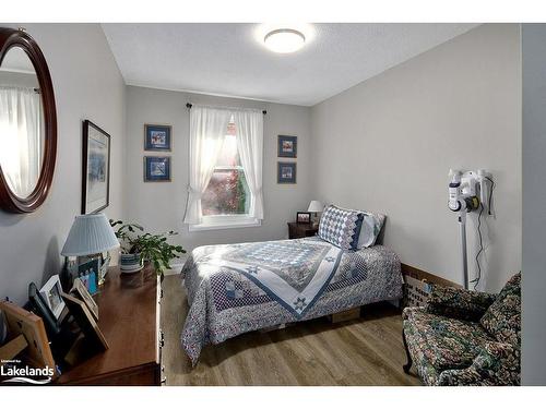 9-127 Alfred Street, Thornbury, ON - Indoor Photo Showing Bedroom