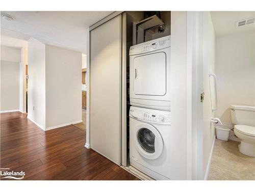 209-49 Raglan Street, Collingwood, ON - Indoor Photo Showing Laundry Room