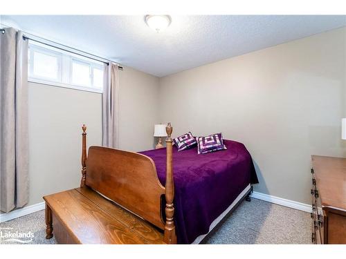 3 Anne Street, Penetanguishene, ON - Indoor Photo Showing Bedroom