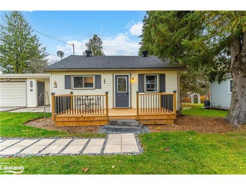 233 Hiram Street, Bracebridge, ON - Outdoor With Deck Patio Veranda