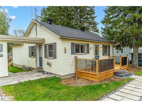 233 Hiram Street, Bracebridge, ON - Outdoor With Deck Patio Veranda