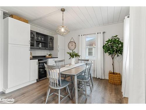 233 Hiram Street, Bracebridge, ON - Indoor Photo Showing Dining Room