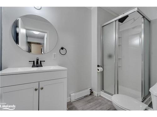 5-43 Manitoba Street, Bracebridge, ON - Indoor Photo Showing Bathroom