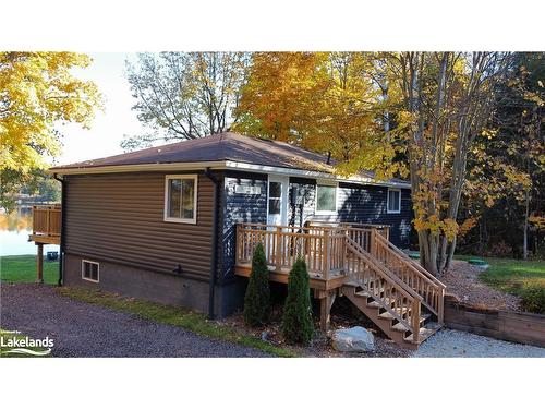 1101 Conservation Rd, Gravenhurst, ON - Outdoor