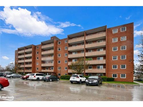 509-460 Ontario Street, Collingwood, ON - Outdoor With Balcony With Facade