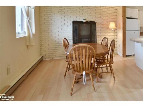 509-460 Ontario Street, Collingwood, ON - Indoor Photo Showing Dining Room