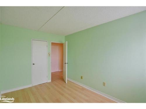 509-460 Ontario Street, Collingwood, ON - Indoor Photo Showing Other Room