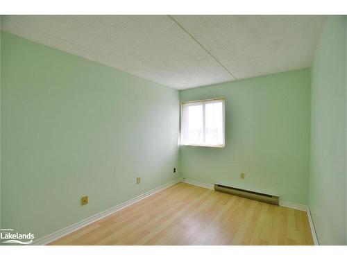 509-460 Ontario Street, Collingwood, ON - Indoor Photo Showing Other Room