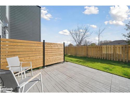 9-19B West Street, Kawartha Lakes, ON - Outdoor With Deck Patio Veranda