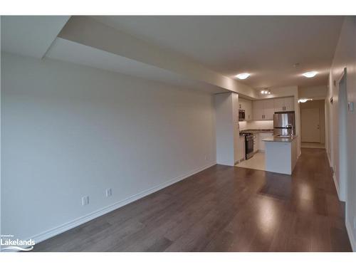 412-5 Spooner Crescent, Collingwood, ON - Indoor Photo Showing Kitchen