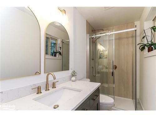 109 Knox Road W, Wasaga Beach, ON - Indoor Photo Showing Bathroom