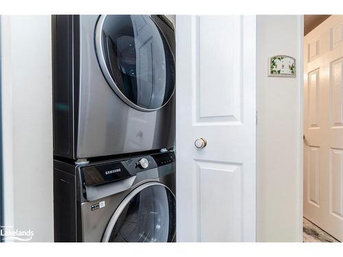 614-41 Markbrook Lane, Etobicoke, ON - Indoor Photo Showing Laundry Room