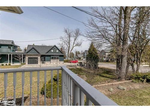 33 Niagara Street, Collingwood, ON - Outdoor