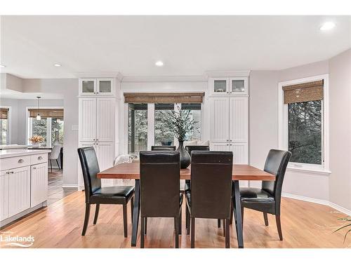 12 Smart Court, Collingwood, ON - Indoor Photo Showing Dining Room