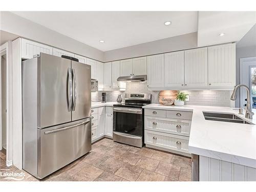 12 Smart Court, Collingwood, ON - Indoor Photo Showing Kitchen With Stainless Steel Kitchen With Double Sink