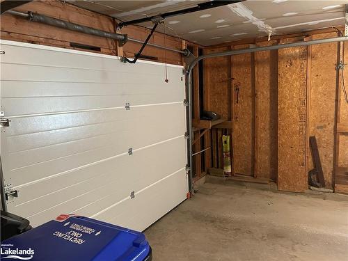 97 Lockhart Road, Collingwood, ON - Indoor Photo Showing Garage