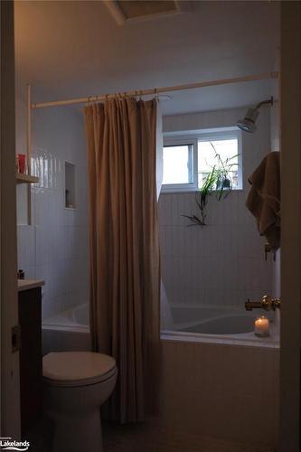 85 Ninth Street, Collingwood, ON - Indoor Photo Showing Bathroom