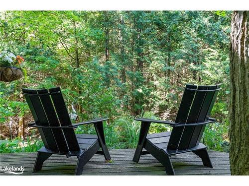 9450 County Road 9, Clearview, ON - Outdoor With Deck Patio Veranda