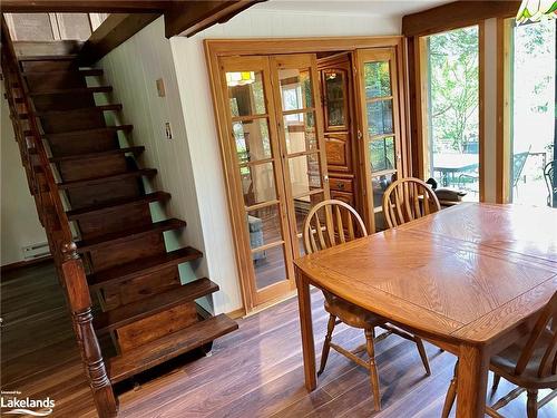 44 Oliver Crescent, Collingwood, ON - Indoor Photo Showing Dining Room