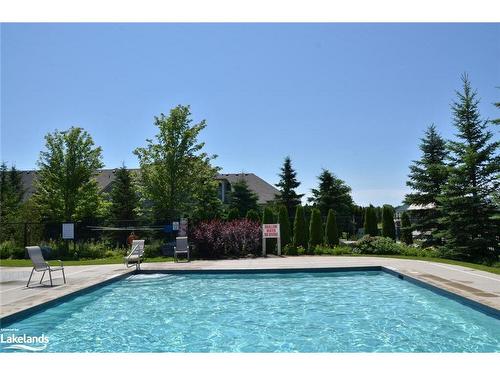 15 Wally Drive, Wasaga Beach, ON - Outdoor With In Ground Pool With Backyard