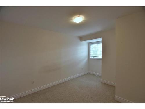 15 Wally Drive, Wasaga Beach, ON - Indoor Photo Showing Other Room