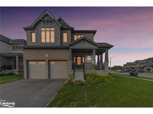 2 Rowland Street, Collingwood, ON - Outdoor With Facade