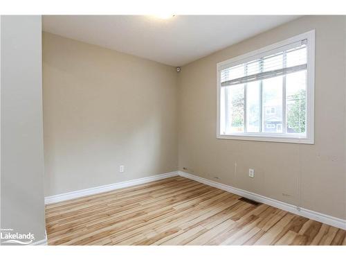 24 Glenwood Drive, Wasaga Beach, ON - Indoor Photo Showing Other Room