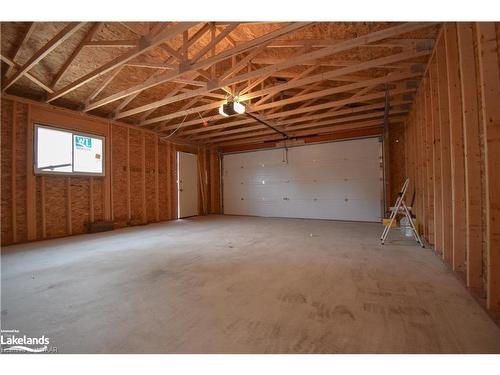 24 Glenwood Drive, Wasaga Beach, ON - Indoor Photo Showing Garage