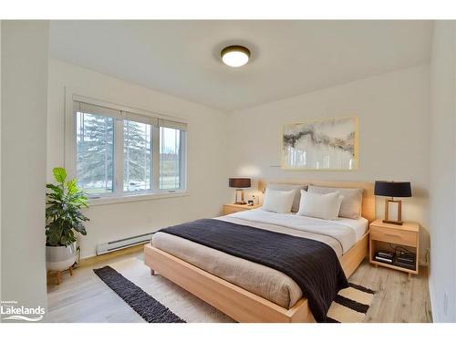 8345 Highway 93, Tiny, ON - Indoor Photo Showing Bedroom