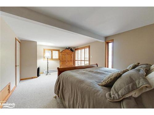 7-102 Wensley Drive, The Blue Mountains, ON - Indoor Photo Showing Bedroom