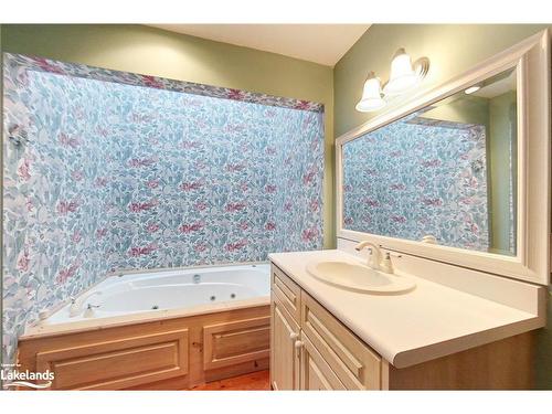 7-102 Wensley Drive, The Blue Mountains, ON - Indoor Photo Showing Bathroom