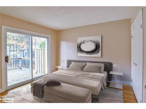 405 Muskoka Beach Road, Gravenhurst, ON - Indoor Photo Showing Bedroom