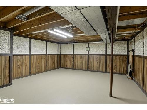 405 Muskoka Beach Road, Gravenhurst, ON - Indoor Photo Showing Basement