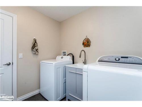 15 Mundy Avenue, Tiny, ON - Indoor Photo Showing Laundry Room