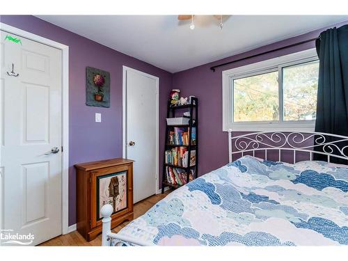 80 Woodland Drive, Midland, ON - Indoor Photo Showing Bedroom