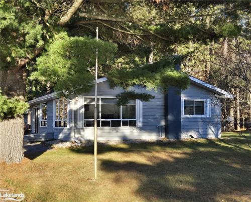 375 Santas Village Road, Bracebridge, ON - Outdoor