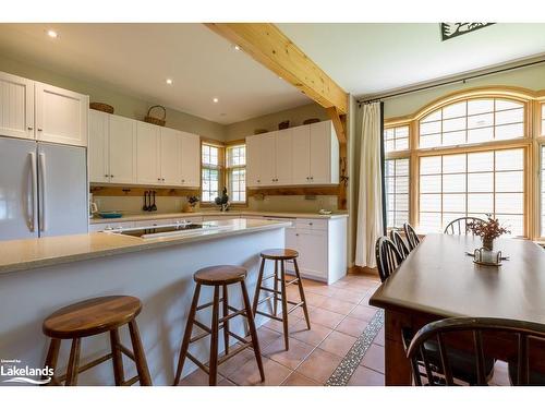 8, Fixed W-1111 Dwight Beach Road, Lake Of Bays, ON - Indoor Photo Showing Kitchen