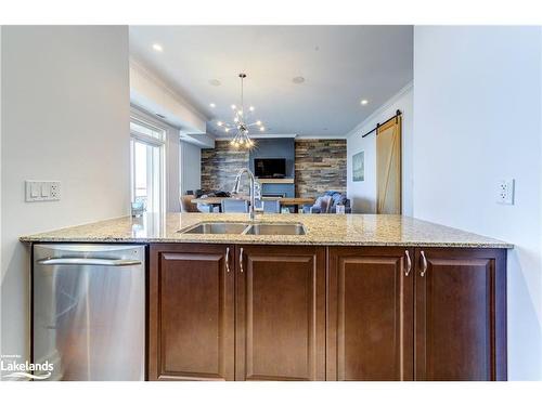 307-764 River Road E, Wasaga Beach, ON - Indoor Photo Showing Kitchen With Double Sink With Upgraded Kitchen