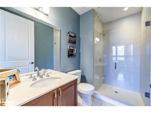 307-764 River Road E, Wasaga Beach, ON - Indoor Photo Showing Bathroom