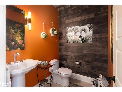 110 Landry Lane, Thornbury, ON - Indoor Photo Showing Bathroom