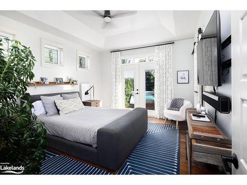 110 Landry Lane, Thornbury, ON - Indoor Photo Showing Bedroom