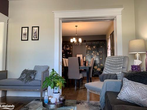 7 Edwin Street, Meaford, ON - Indoor Photo Showing Living Room With Fireplace