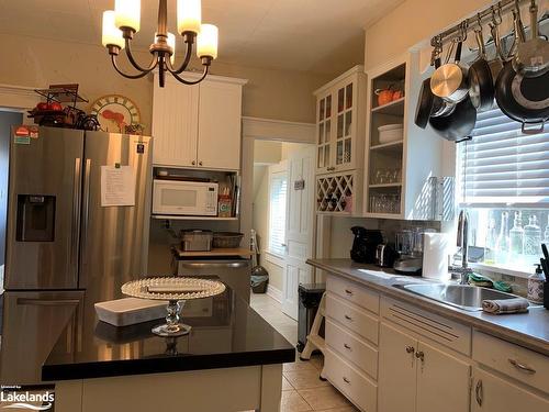 7 Edwin Street, Meaford, ON - Indoor Photo Showing Kitchen With Double Sink