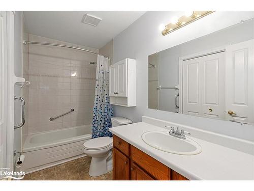 6-346 Peel Street, Collingwood, ON - Indoor Photo Showing Bathroom