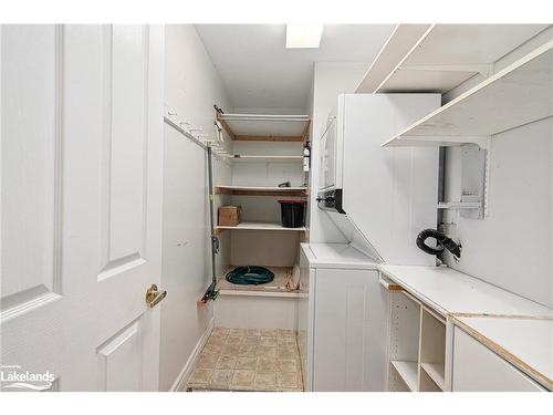 6-346 Peel Street, Collingwood, ON - Indoor Photo Showing Laundry Room