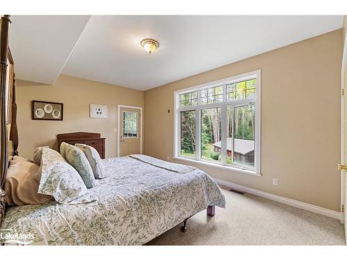 1 & 2-1230 Miriam Drive, Bracebridge, ON - Indoor Photo Showing Bedroom